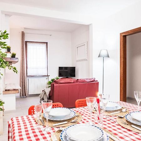 Апартаменти Casa Dolce Casa Desenzano - 2 Passi Dal Lago Дезенцано-дель-Гарда Екстер'єр фото