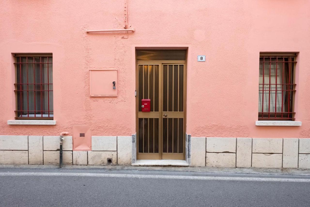 Апартаменти Casa Dolce Casa Desenzano - 2 Passi Dal Lago Дезенцано-дель-Гарда Екстер'єр фото